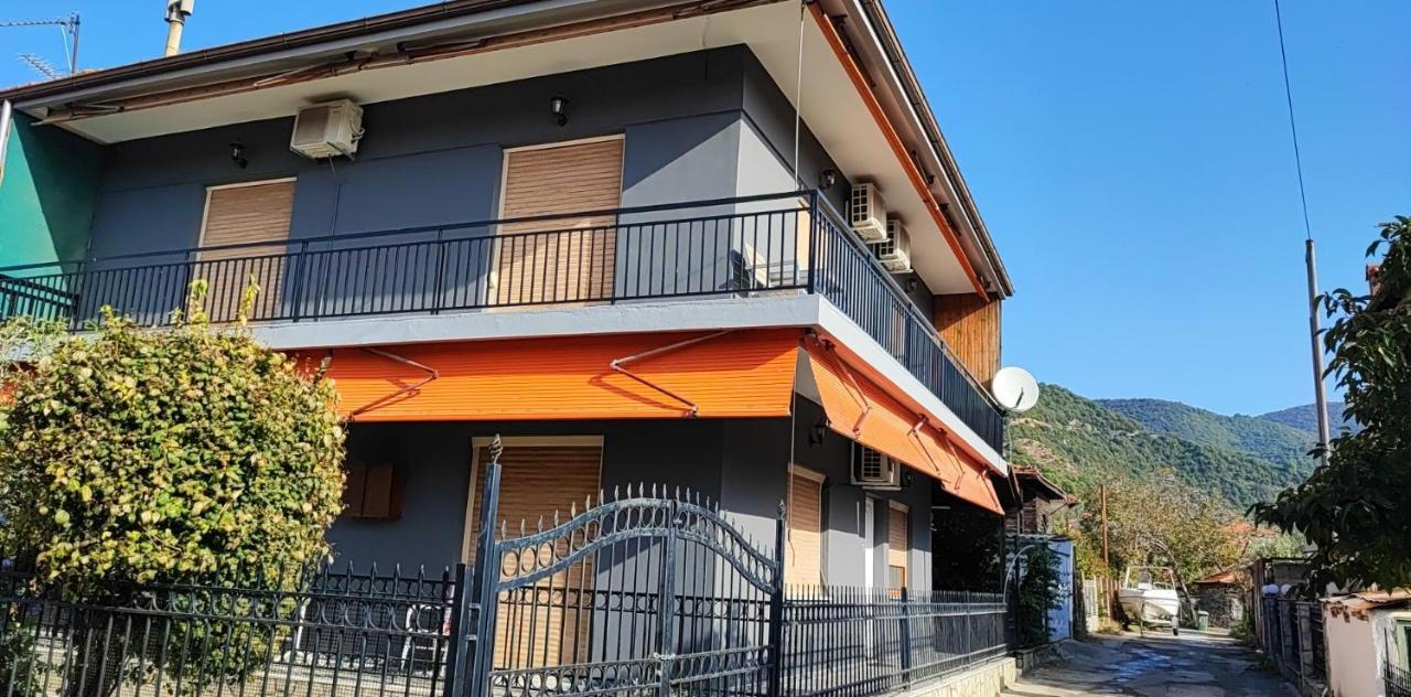Cosy House Stratoni Chalkidiki 300M From Beach Exterior photo